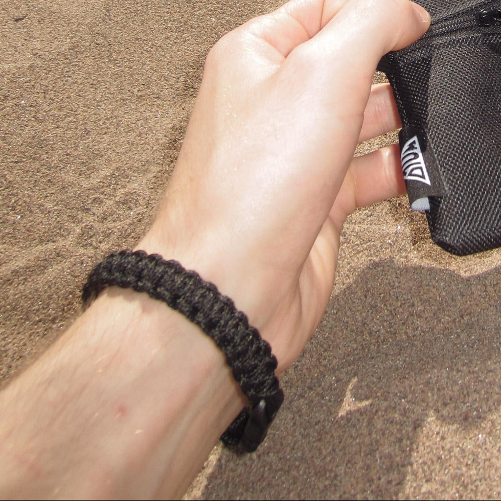 BLACKOUT COBRA BRACELET