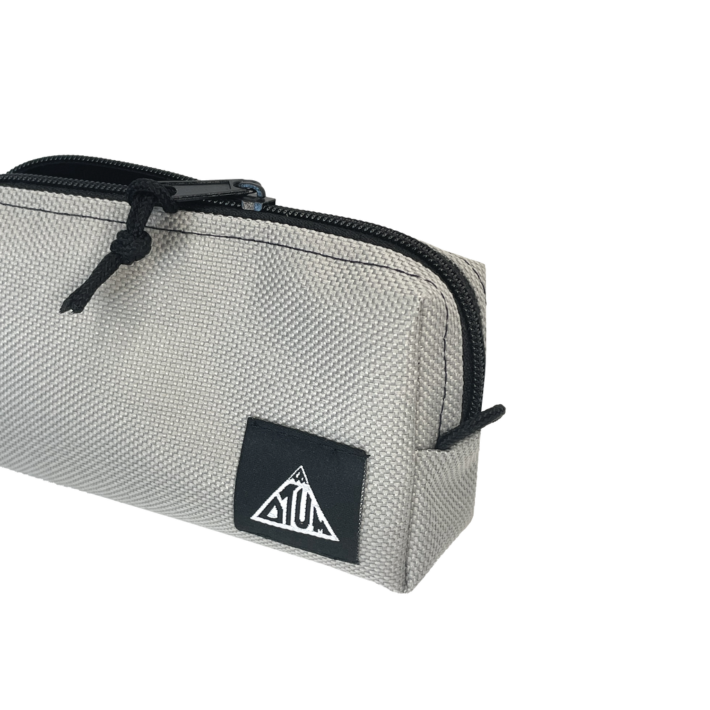 SUPPLY ZIP WALLET | GREY